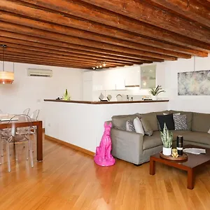 hometoday-esclusivo-loft-in-centro-a-padova.hotelinveneto.com/